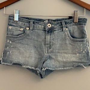 Levi Shorty Shorts